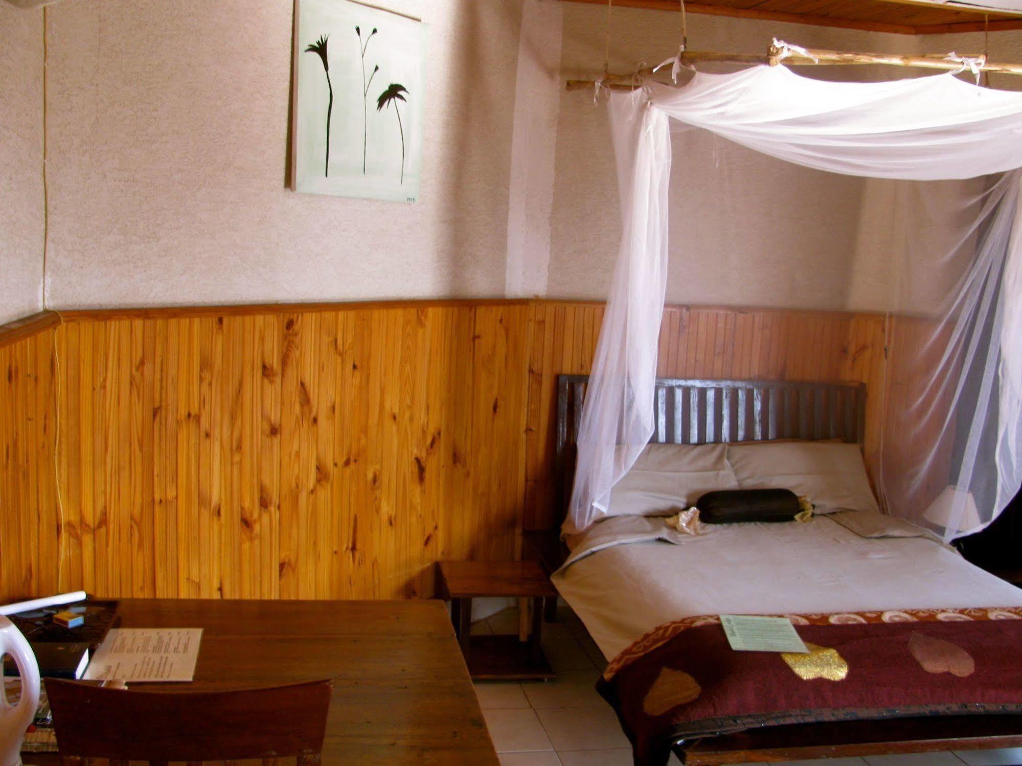 Madidi Lodge Lilongwe Exterior photo